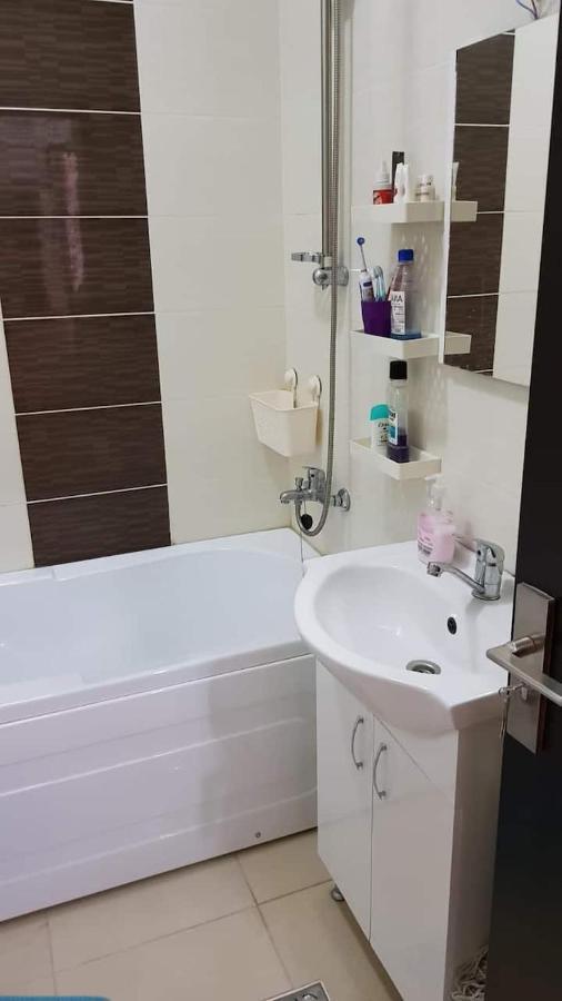 Cozy Apartment Bucharest Roşu Exteriör bild